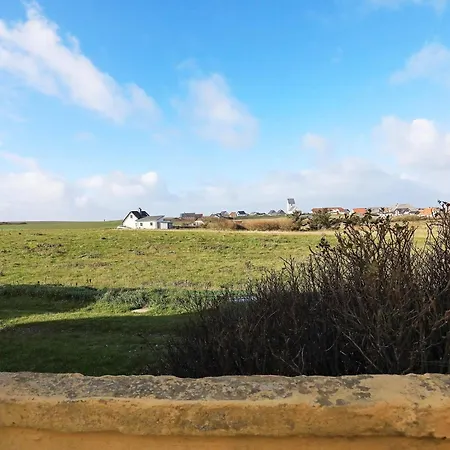 12 Person In בית נופש *