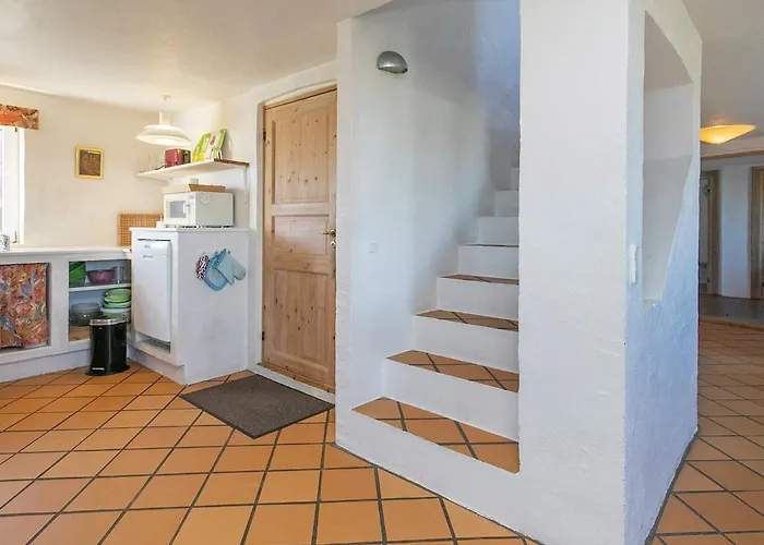 12 Person In Vakantiehuis Lemvig