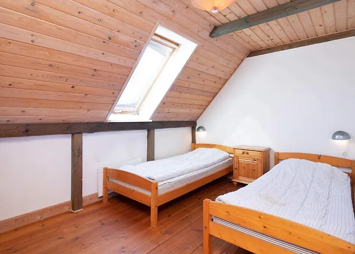 12 Person In Vakantiehuis Lemvig